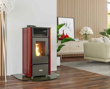 Elm-8kW-Red-Lifestyle_01
