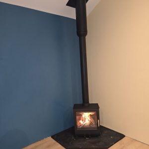 Home-Extension-Installation-1-e1746731790508.jpg