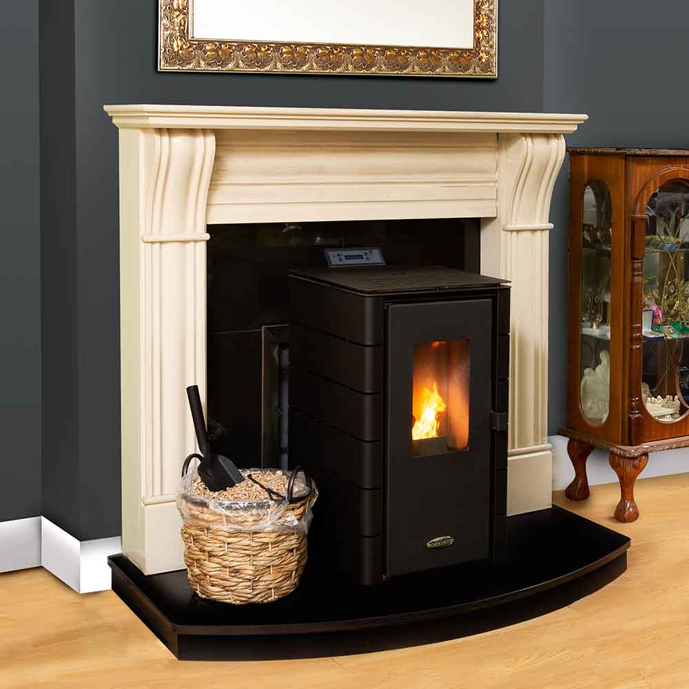 solis k50 pellet stove in fireplace 2 SOLIS K50 PELLET 6 kw SOLIS K50 PELLET 6 kw
